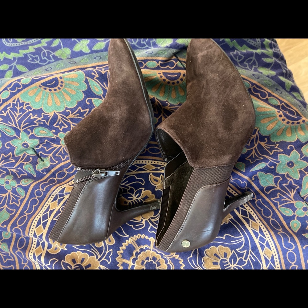 Booties/boots